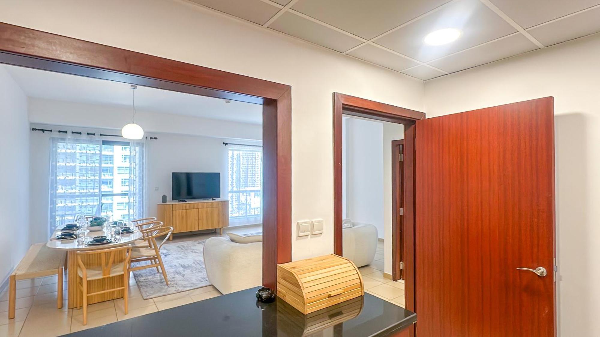 Apartment Modern Oasis In Heart Of Marina With Marina View - 11ab05 *